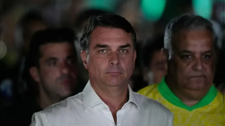 video flavio bolsonaro a ajuns in sua dupa infrangerea electorala din brazilia trump a fost de acord sa il primeasca 6ae212e19d62c