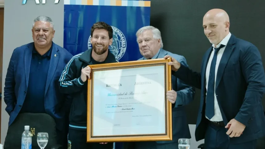 video lionel messi a primit titlul de doctor honoris causa al universitatii din buenos aires vedetele din toata lumea la meciul argentinianului 6ac55ed87dcfd