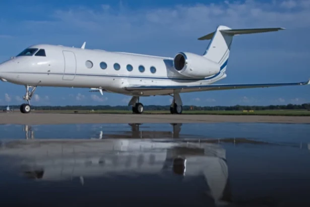 video mayday mayday am pierdut usa apelul disperat al pilotilor unui avion privat dupa un incident socant in aer 6ad46551be990