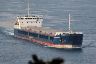 video nava lovita de o drona pluteste in deriva in marea neagra doi oameni au murit primele imagini de la operatiunea de salvare 6ac38462d2bfd